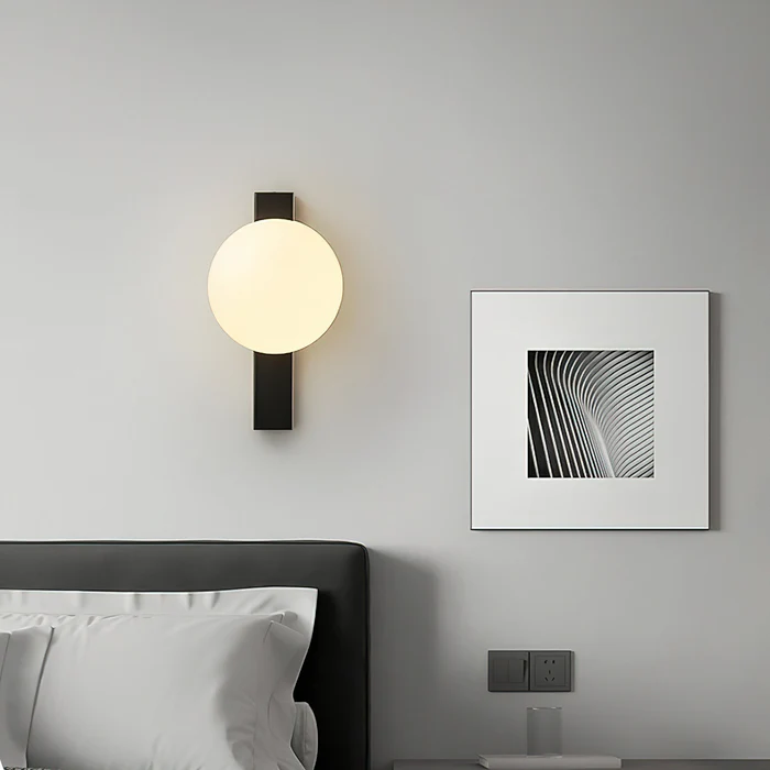 Lampara_de_Pared_LED_Moderna_Circ_3720__Difusor_Esferico__Acabado_Negro__Ideal_para_Interiores__15.7_cm_Diametro_4