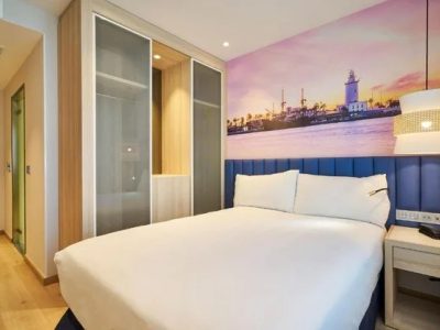 7e90e316-fabf-476d-b260-4beb8e9d26e6