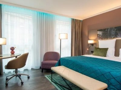 943a28be-31e6-464d-a749-1f2162359f09