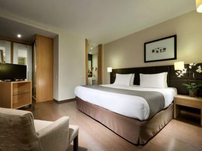 a36a96cf-f9ef-4f49-8d72-c381e0a941e2